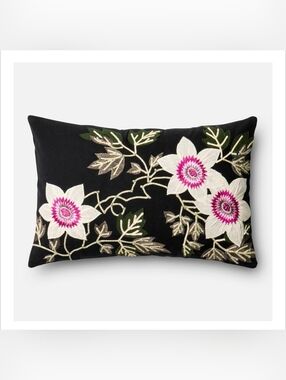 Loloi Accent Pillow (Bed Bath & Beyond)